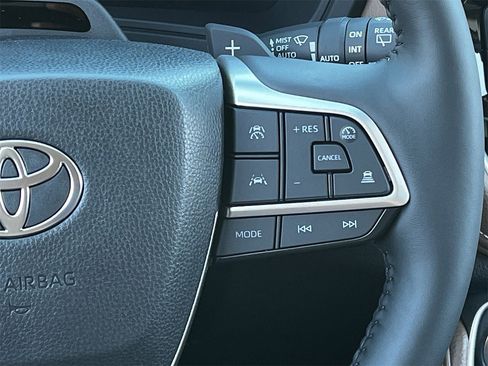 New 2026 Toyota Grand Highlander Platinum image 14