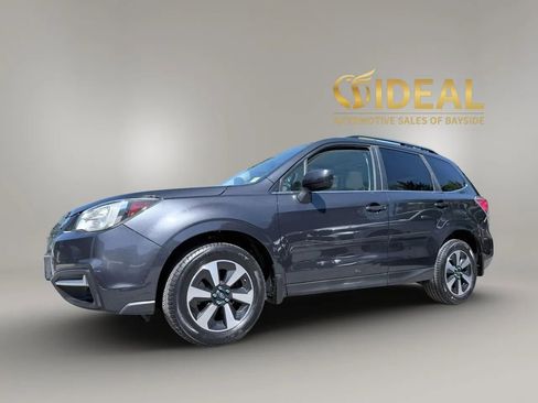 Used 2017 Subaru Forester 2.5i Limited AWD/4WD image 3