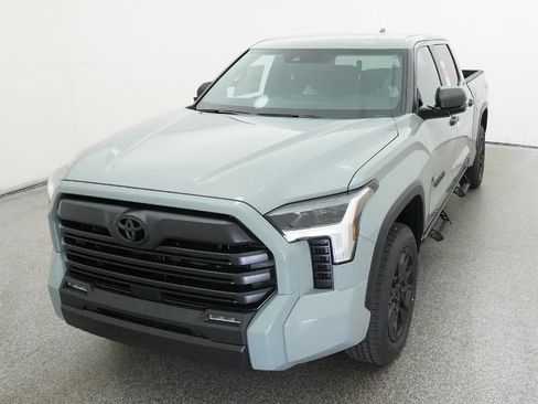 New 2026 Toyota Tundra SR5 w/ SR5 Convenience Package AWD/4WD image 16