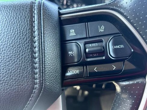Used 2022 Toyota Tundra SR5 AWD/4WD image 18