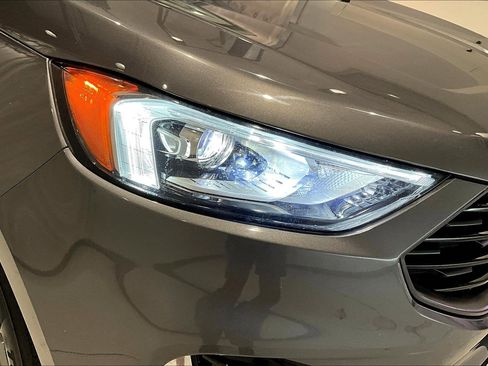 Used 2022 Ford Edge SEL w/ Sport Appearance Package AWD/4WD image 30