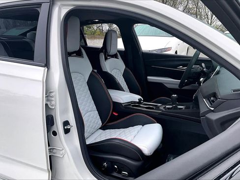 Used 2023 Cadillac CT4 V Blackwing w/ Climate Package image 8