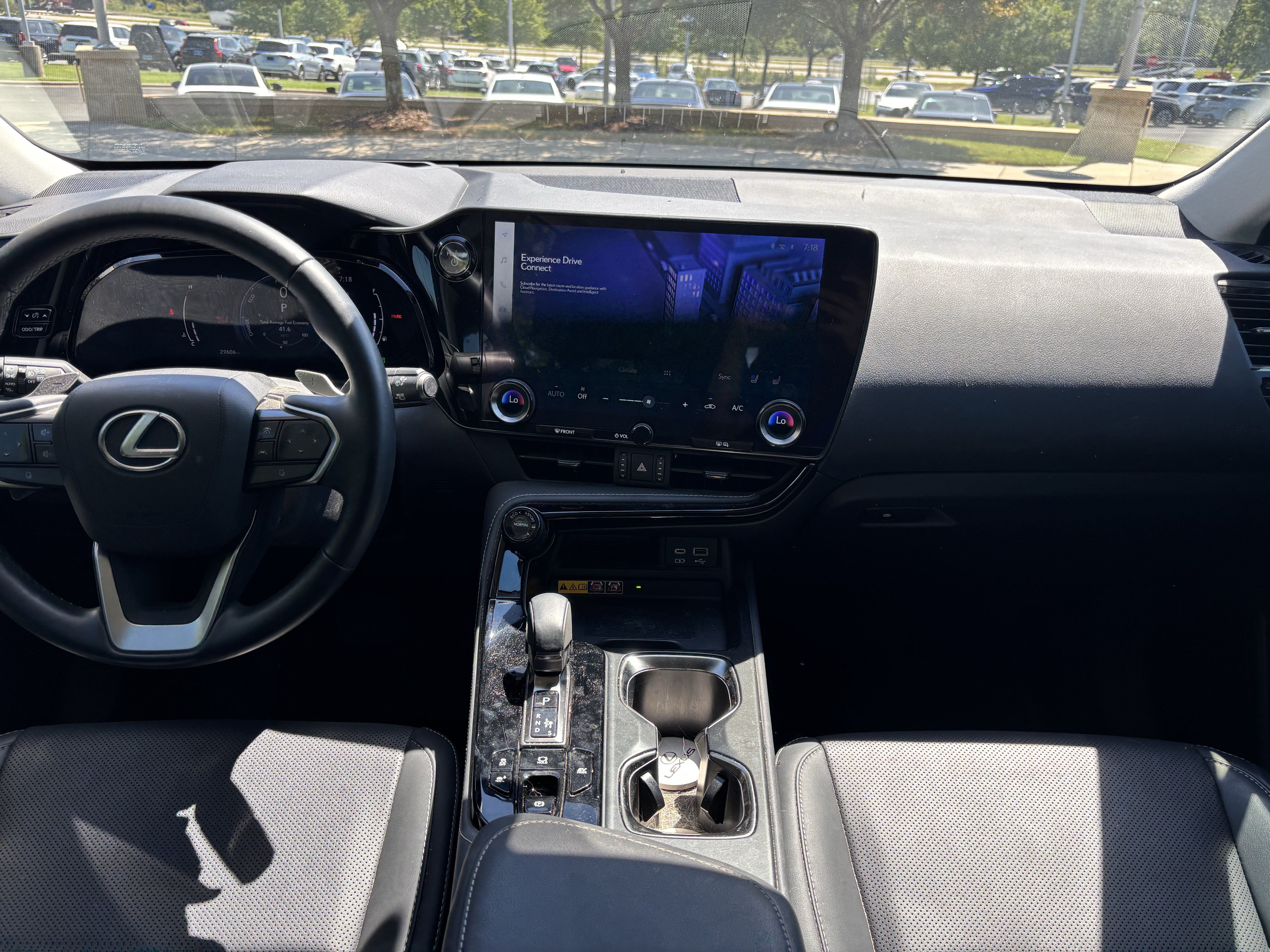 Certified 2024 Lexus NX 350h AWD image 33