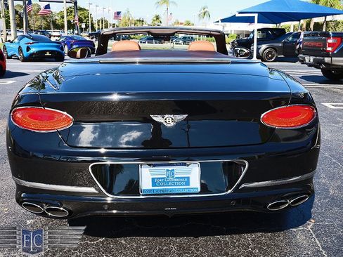Used 2020 Bentley Continental GT image 9
