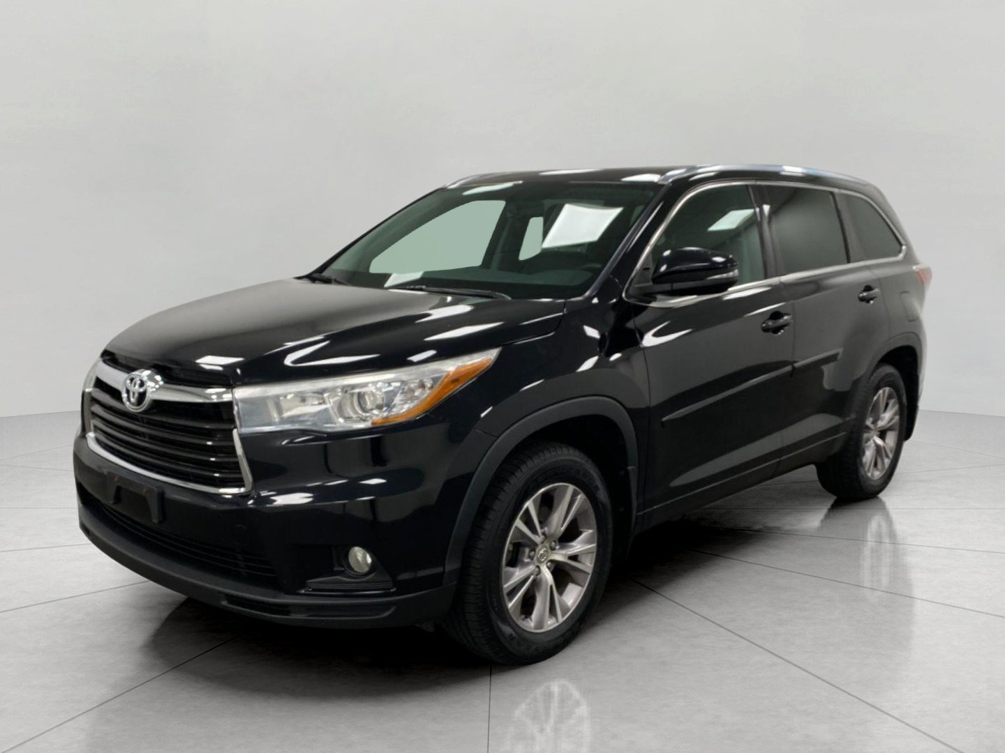 Used 2015 Toyota Highlander XLE AWD/4WD image 10