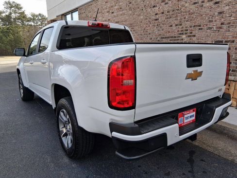 Used 2020 Chevrolet Colorado Z71 image 3