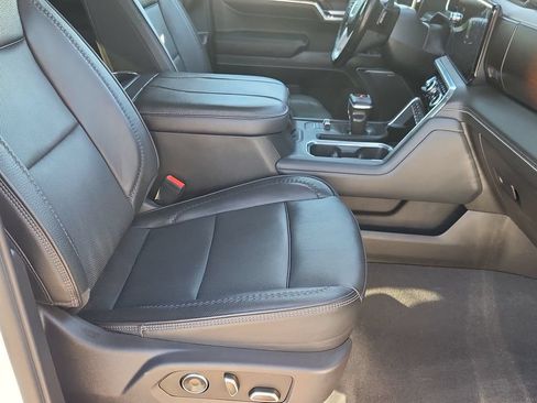 Used 2024 GMC Sierra 1500 Denali w/ Denali Reserve Package AWD/4WD image 16