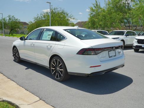 New 2026 Honda Accord Touring image 9