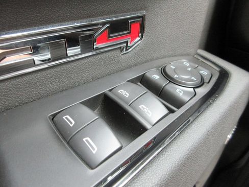 Used 2026 GMC Sierra 1500 AT4 w/ AT4 Premium Package AWD/4WD image 33