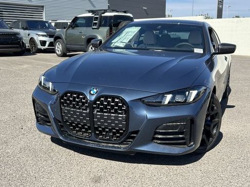 Used 2026 BMW 430i Coupe w/ M Sport Package RWD image 3
