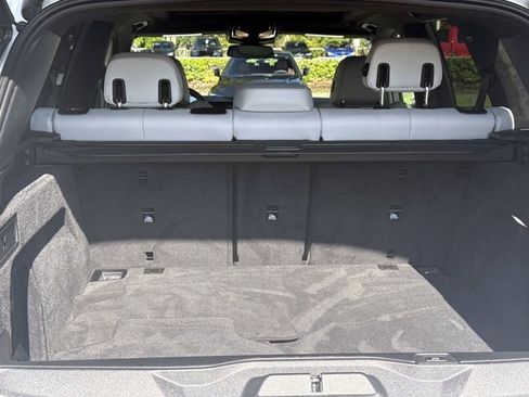 Used 2024 BMW X5 sDrive40i w/ M Sport Package RWD image 5