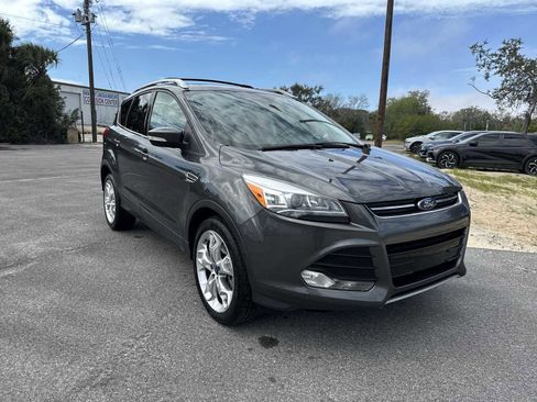 Used 2016 Ford Escape Titanium w/ Equipment Group 301A image 8