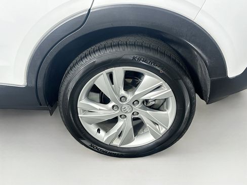 Used 2025 Buick Encore GX Preferred image 11