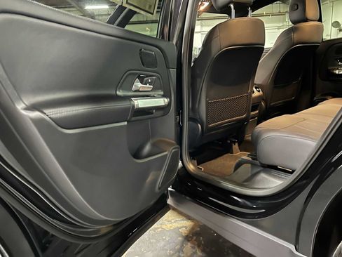 Certified 2026 Mercedes-Benz GLB 250 4MATIC image 19