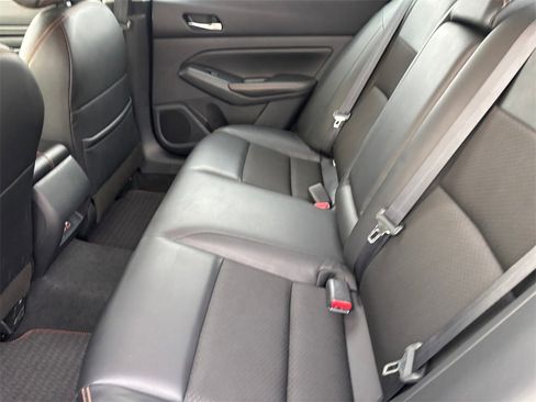 Used 2022 Nissan Altima 2.5 SR image 26