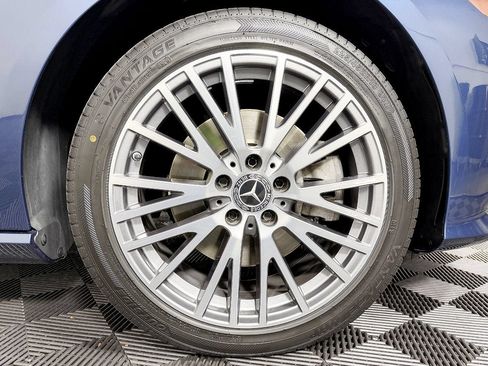 Used 2021 Mercedes-Benz CLA 250 4MATIC w/ Premium Package image 26