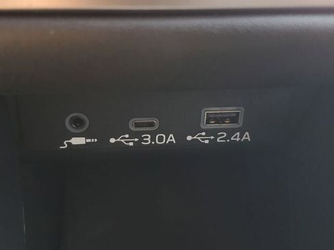 Used 2023 Subaru Outback Touring XT image 31