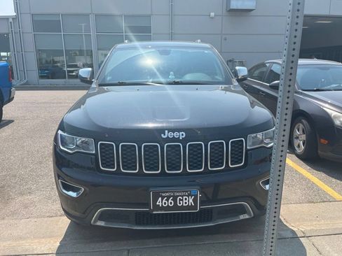 Used 2020 Jeep Grand Cherokee Limited w/ Trailer Tow Group IV AWD/4WD image 2