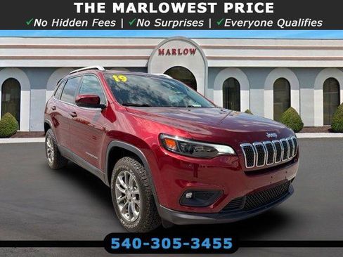Certified 2019 Jeep Cherokee Latitude Plus w/ Cold Weather Group AWD/4WD image 1