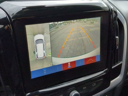Used 2019 Chevrolet Traverse Premier w/ Redline Edition FWD image 18