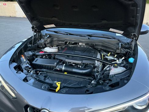 Used 2018 Alfa Romeo Stelvio Ti Sport image 22