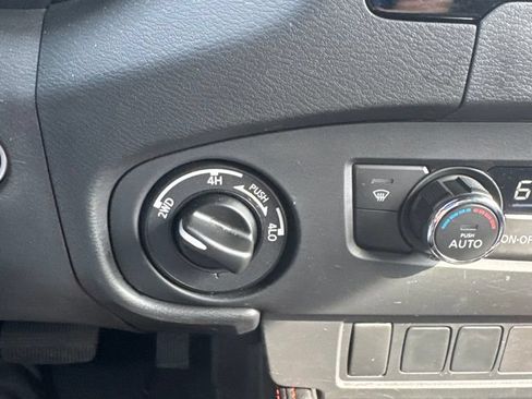 Used 2024 Nissan Frontier PRO-4X w/ Off-Road Protection Package AWD/4WD image 31