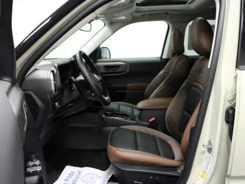 New 2025 Ford Bronco Sport Outer Banks w/ Outer Banks Tech Package+ image 12