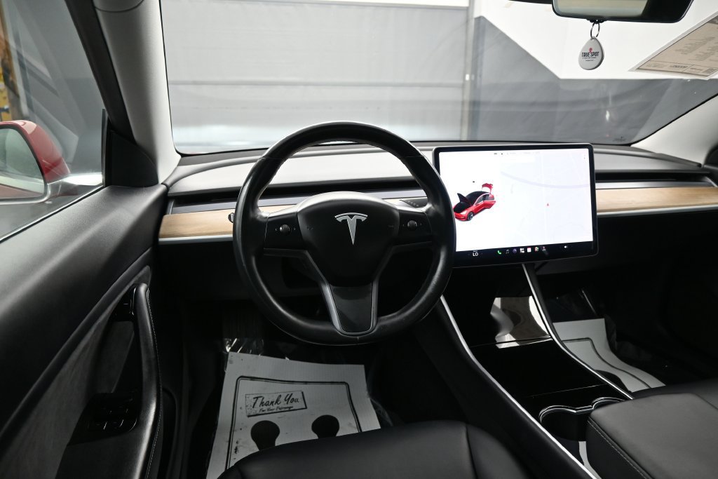 Used 2018 Tesla Model 3 Long Range RWD image 23