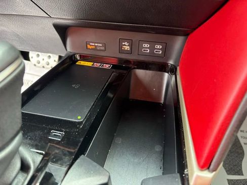 Used 2025 Toyota Camry XSE image 23