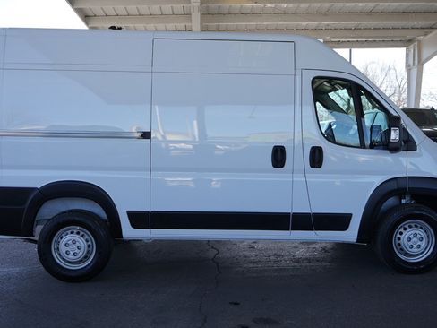 Used 2025 RAM ProMaster 2500 image 2