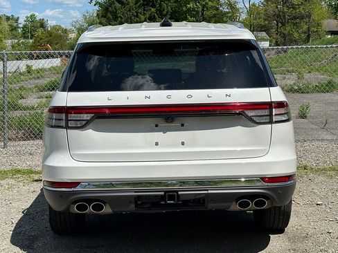 New 2026 Lincoln Aviator AWD image 4