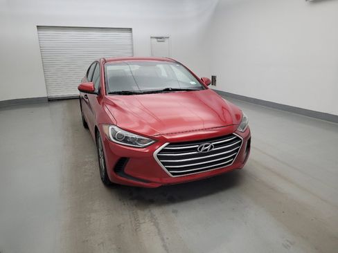 Used 2018 Hyundai Elantra SEL FWD image 14