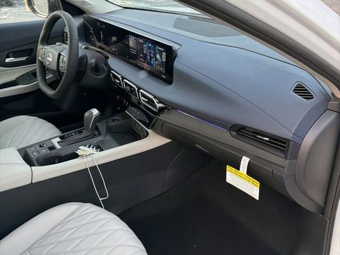 New 2026 Nissan Sentra SL w/ Floor Mat Package image 28