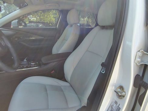 Used 2023 MAZDA CX-30 AWD 2.5 S w/ Premium Package image 8