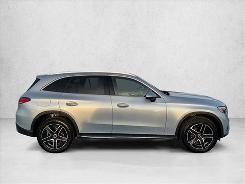 Certified 2026 Mercedes-Benz GLC 300 4MATIC image 4