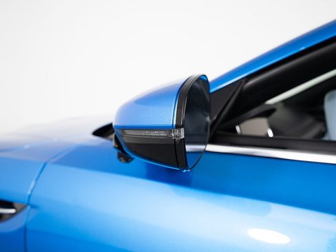 Used 2024 Aston Martin DB12 Convertible RWD image 41
