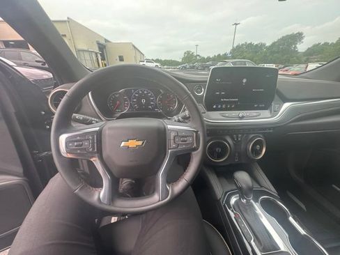 Used 2025 Chevrolet Blazer Premier w/ Driver Confidence II Package AWD/4WD image 11