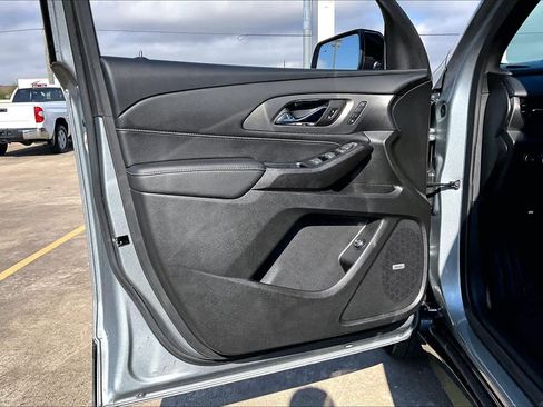 Used 2023 Chevrolet Traverse Premier w/ Redline Edition image 21
