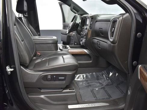 Used 2022 Chevrolet Silverado 2500 High Country image 29