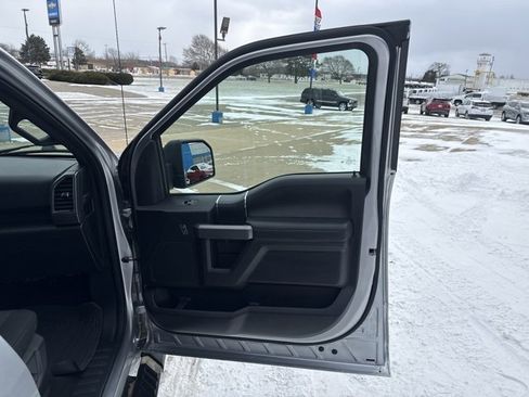 Used 2020 Ford F150 XLT w/ Equipment Group 302A Luxury image 16