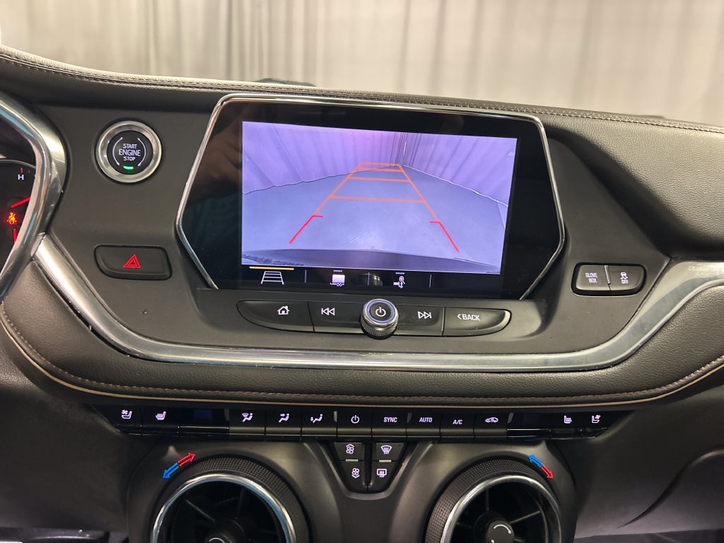 Used 2019 Chevrolet Blazer Premier w/ Sun and Wheels Package AWD/4WD image 18