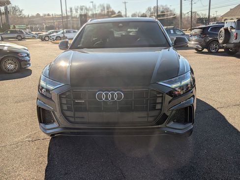 Used 2019 Audi Q8 Premium Plus image 8