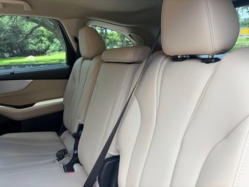 Used 2025 Acura MDX SH-AWD w/ Technology Package image 8