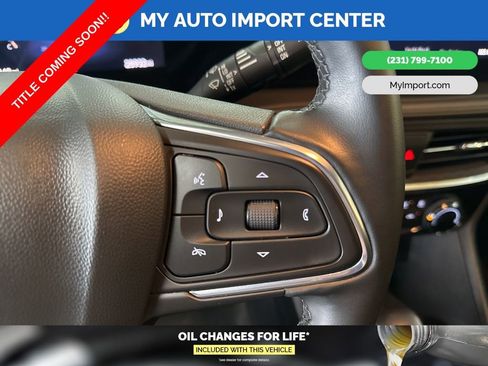 Used 2024 Buick Encore GX Sport Touring image 17