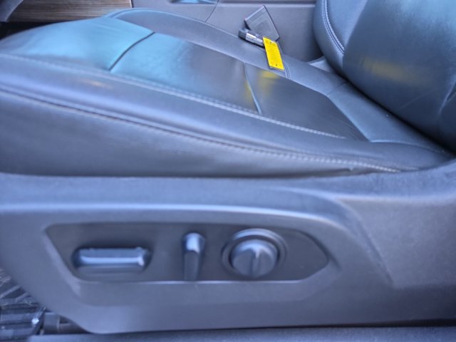 Used 2021 Chevrolet Silverado 1500 LT Trail Boss w/ Convenience Package II AWD/4WD image 12