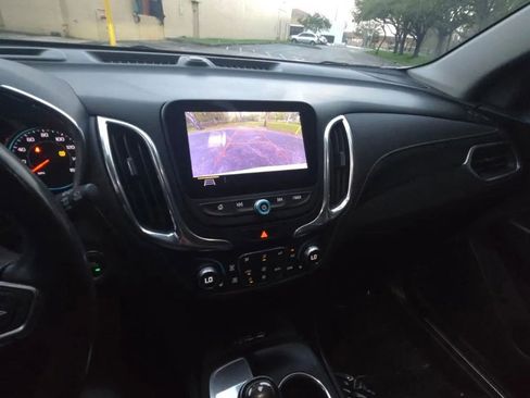 Used 2021 Chevrolet Equinox Premier w/ Redline Edition FWD image 14