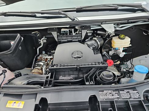 Certified 2024 Mercedes-Benz Sprinter 144 Cargo image 29
