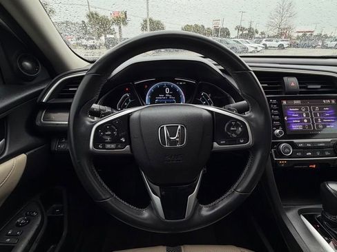 Used 2021 Honda Civic Touring image 15