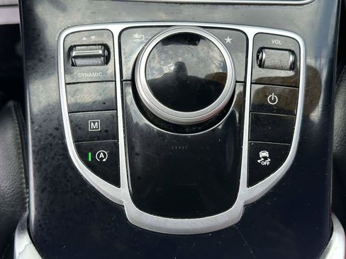 Used 2017 Mercedes-Benz GLC 300 4MATIC w/ Premium 1 Package image 18