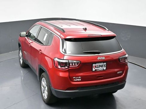 Used 2025 Jeep Compass Latitude AWD/4WD image 50